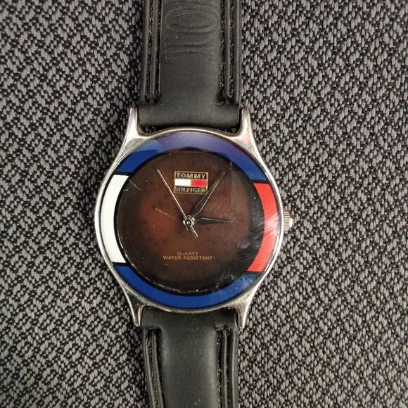 Tommy Hilfiger Leather Strap Wristwatch With Flag Dial Design - Picture 1 of 5